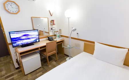 Toyoko Inn Osaka Shinsaibashi Nishi