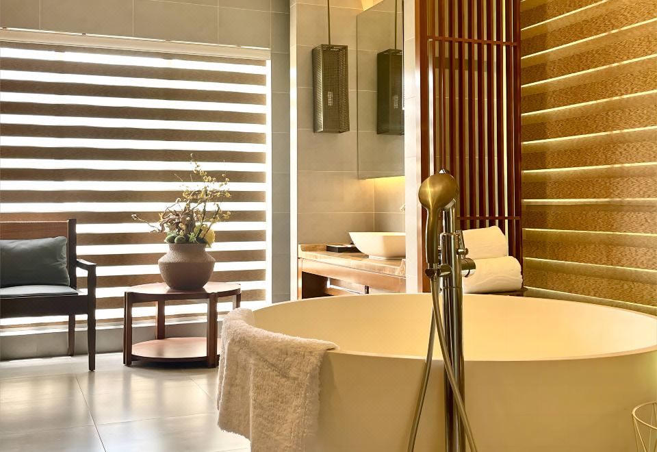 满天星溪边2房美墅