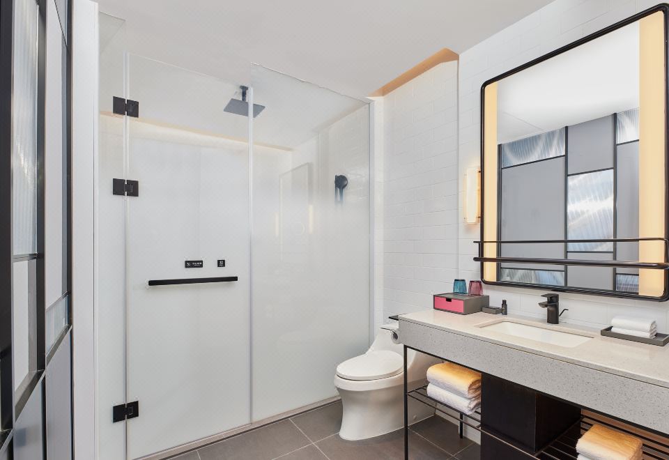 Aloft Beijing HuairouFamily Room