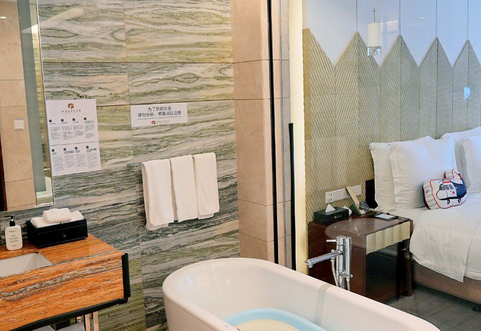 东澳仔仔机长房