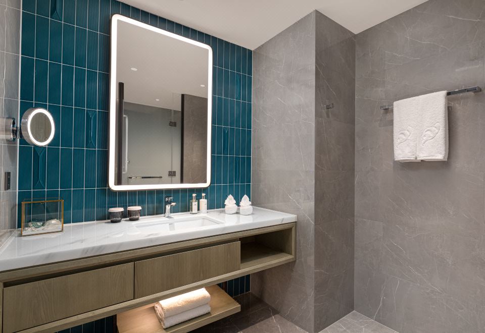 Xiamen International Seaside HotelDeluxe 2-bed Room