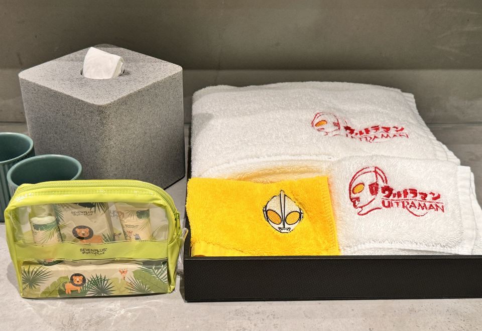 奥特曼豪华大床房（小童游乐+Coffee机+Minibar）