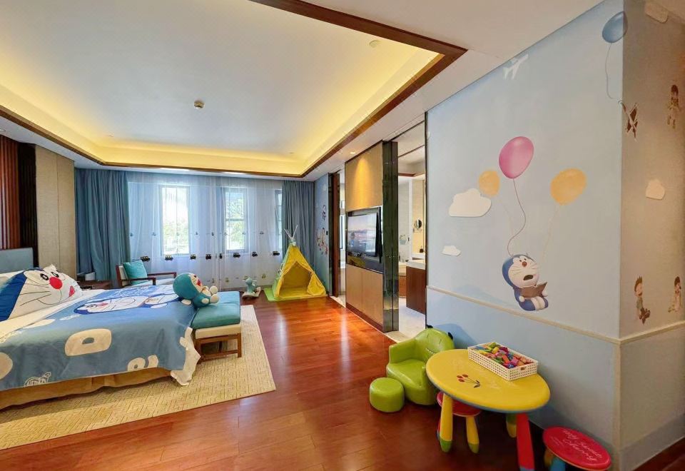 Narada Qiandao Lake ResortGarden View King Size Bed, Family Room, High-low Bed