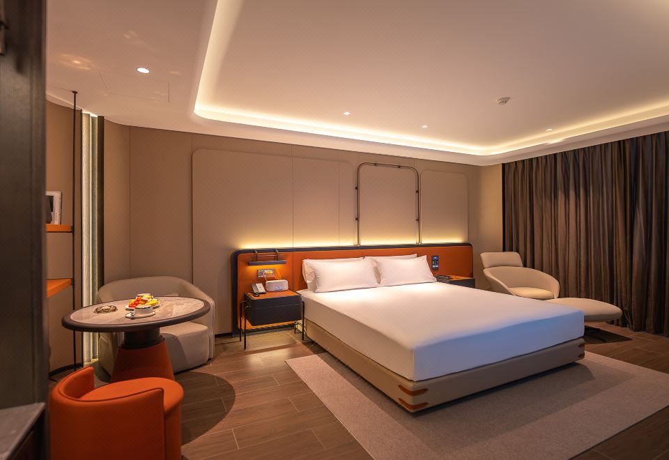 標準大床房「慕思床墊·全屋智能·零壓記憶枕·Mini小冰箱」