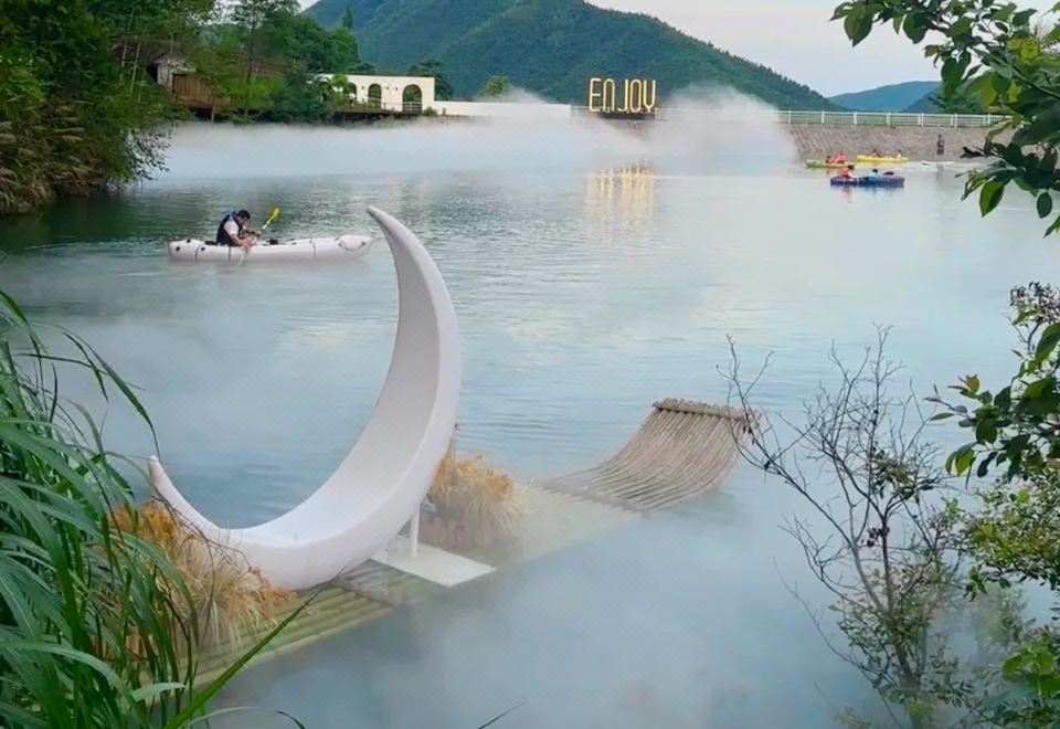 Guestroom - Mountain-View (Double Bed)