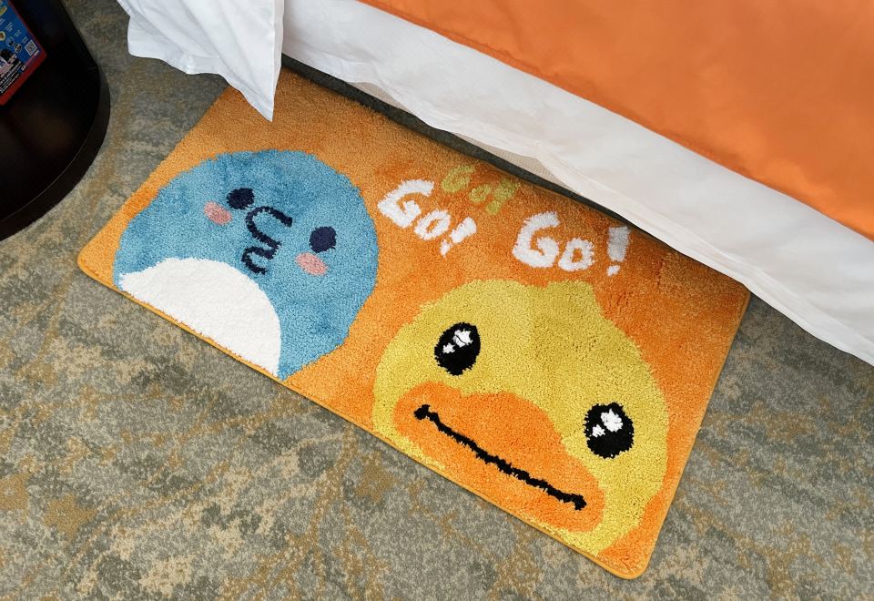 B.Duck小黄鸭&YOYO亲子主题豪华大床房