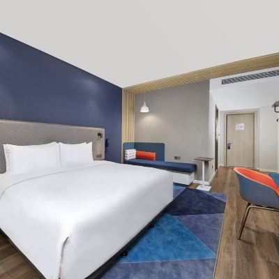 舒適惠享大床 重慶臨空智選假日飯店優惠