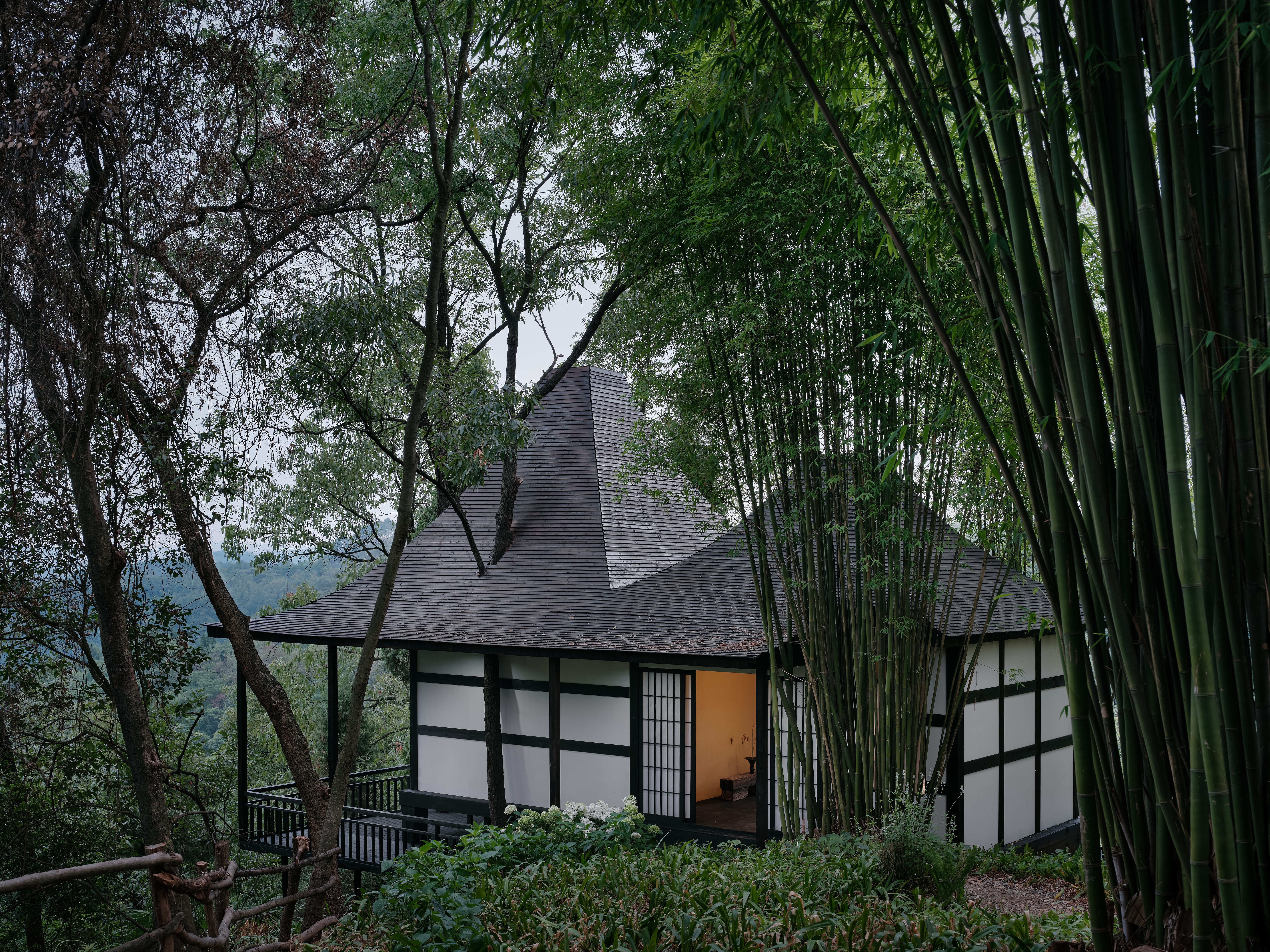 「光野山」宋式悬崖树屋大床房