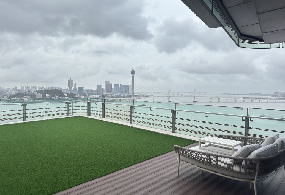 270度全景澳門海景雙臥家庭聯通套房