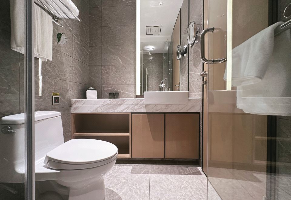 一房豪华江景套房