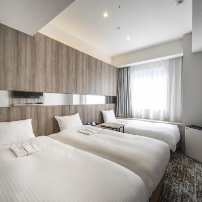 尊貴三人房 禁菸 大阪北濱布萊頓飯店優惠