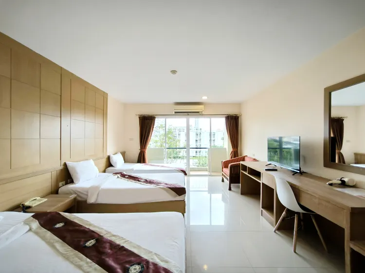 ห้องดีลักซ์ 3 ที่นอน