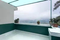 Accom Hotel Отели в г. 