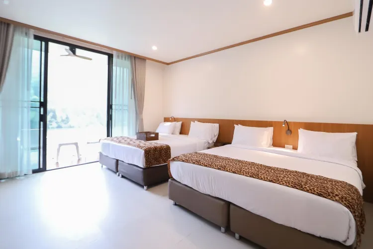 ดีลักซ์ 4 ท่าน