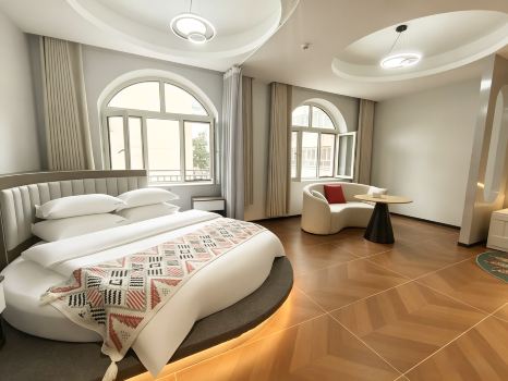 Weijunkai · Grace Haven | Fangfei Yingke Homestay (Liuxing Street)