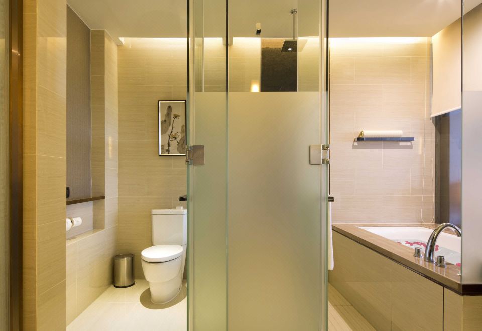 Citic Pacific Zhujiajiao Jin Jiang HotelDeluxe Lake View King Room