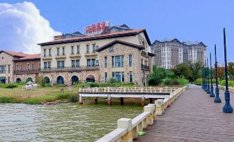 Jiulong Garden Hotel (Nanchang West of Railway Station, Sunac Mao)