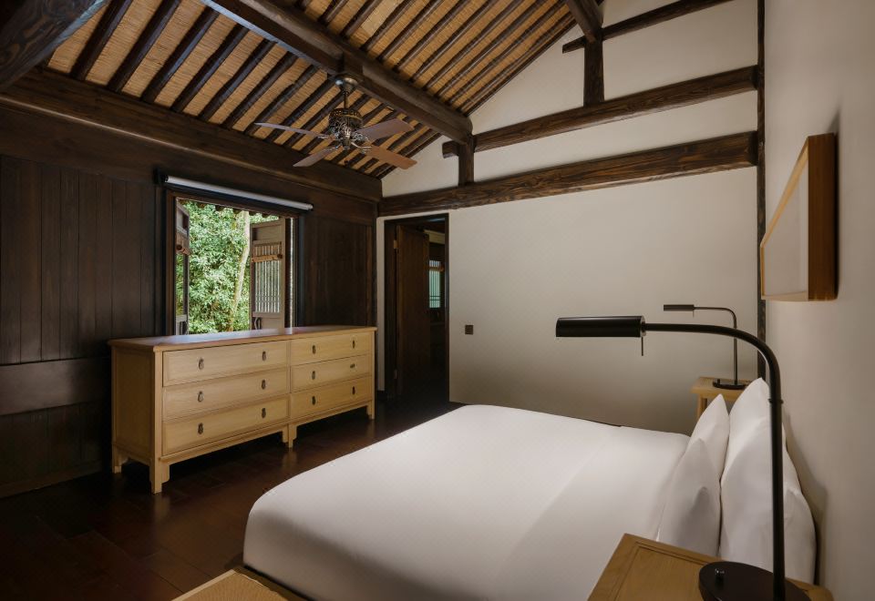 三臥法云安縵別墅