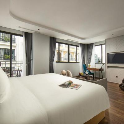 至尊五月城市別墅套房（帶陽台） 美德維爾豪華水療飯店優惠