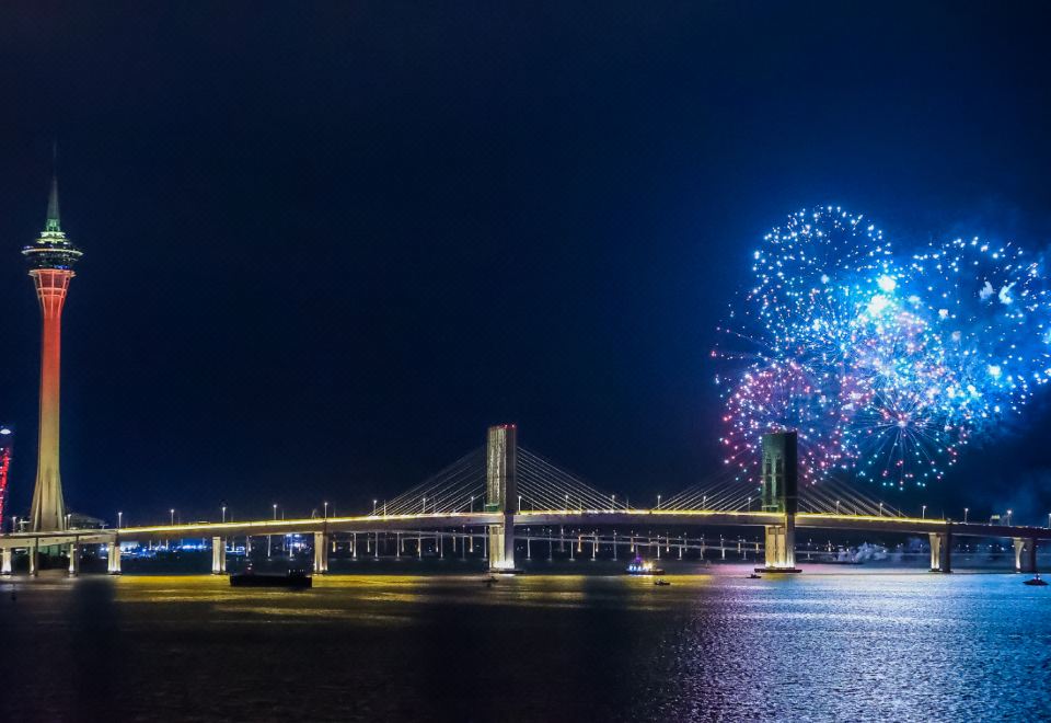 烟花澳门海景大床房