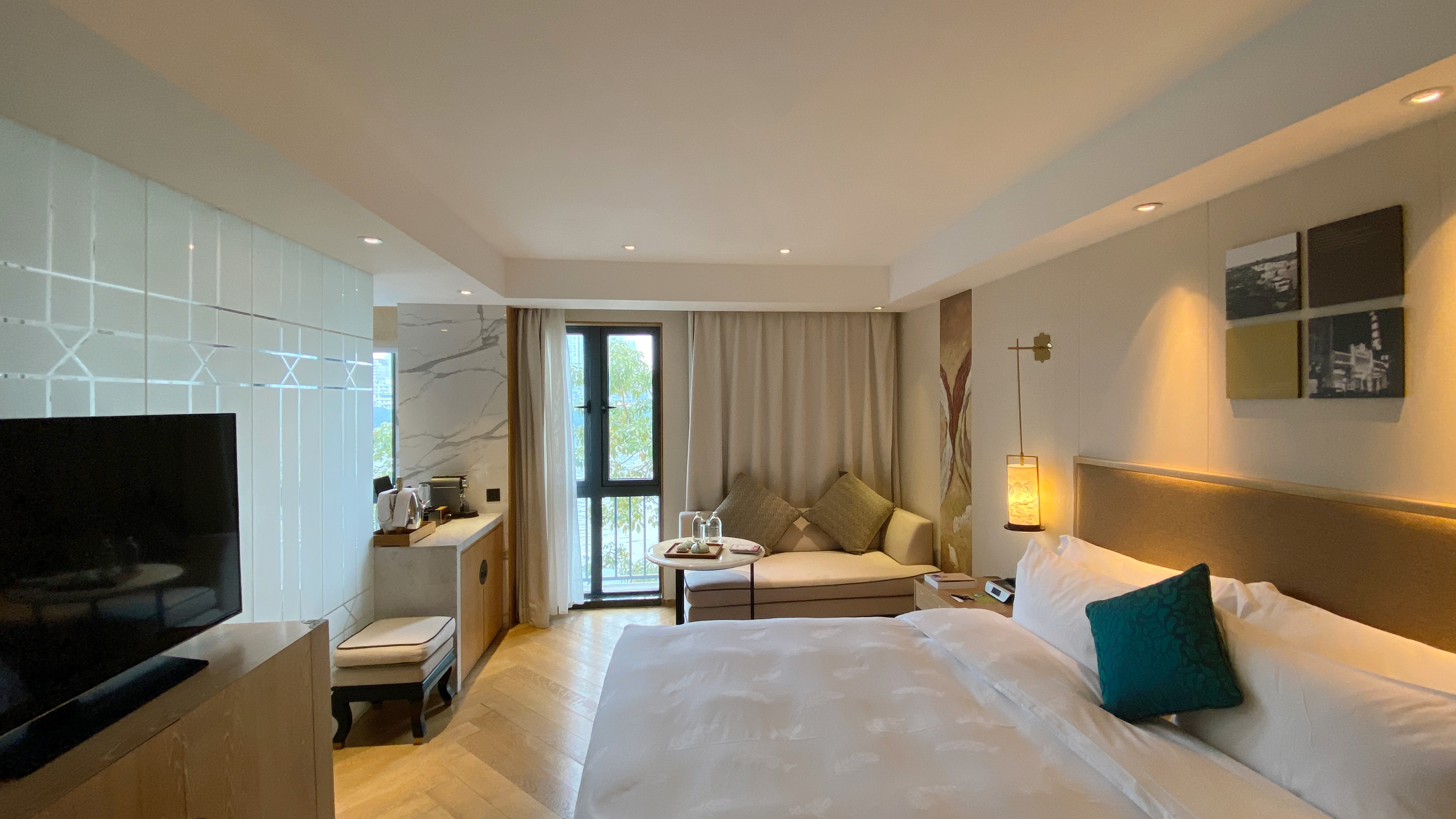 花殿·城景大床房（疗愈高奢洗护品+观景浴缸）