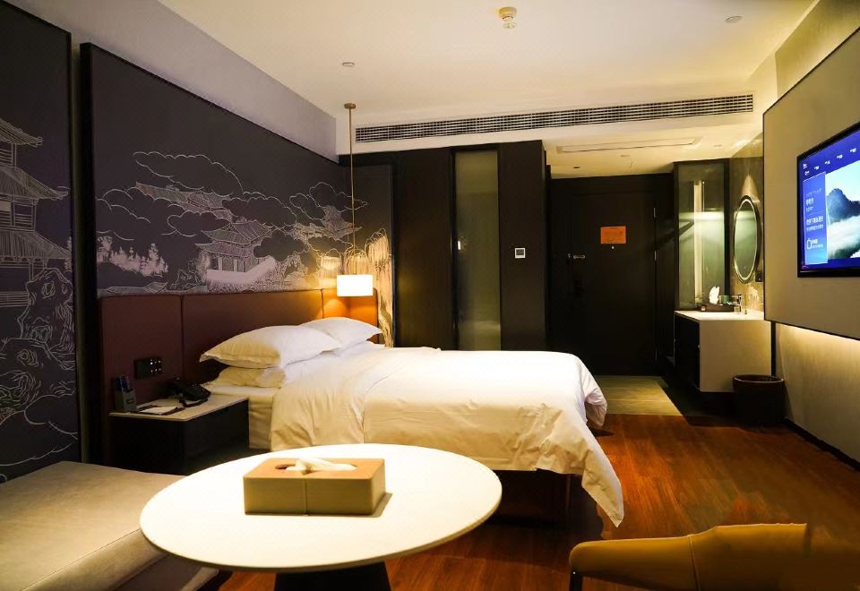 Smart Enjoyment Cozy Double Bed Room