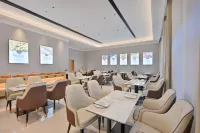 Vienna Hotel Linqing Canal Culture Plaza Store