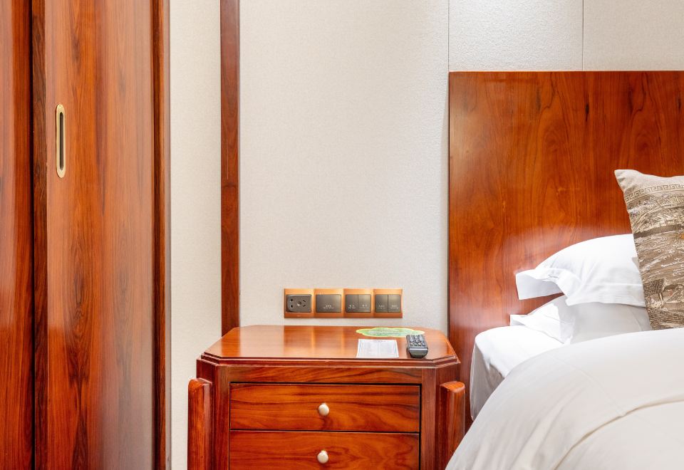 Zhongle Six Star HotelBusiness Standard Room