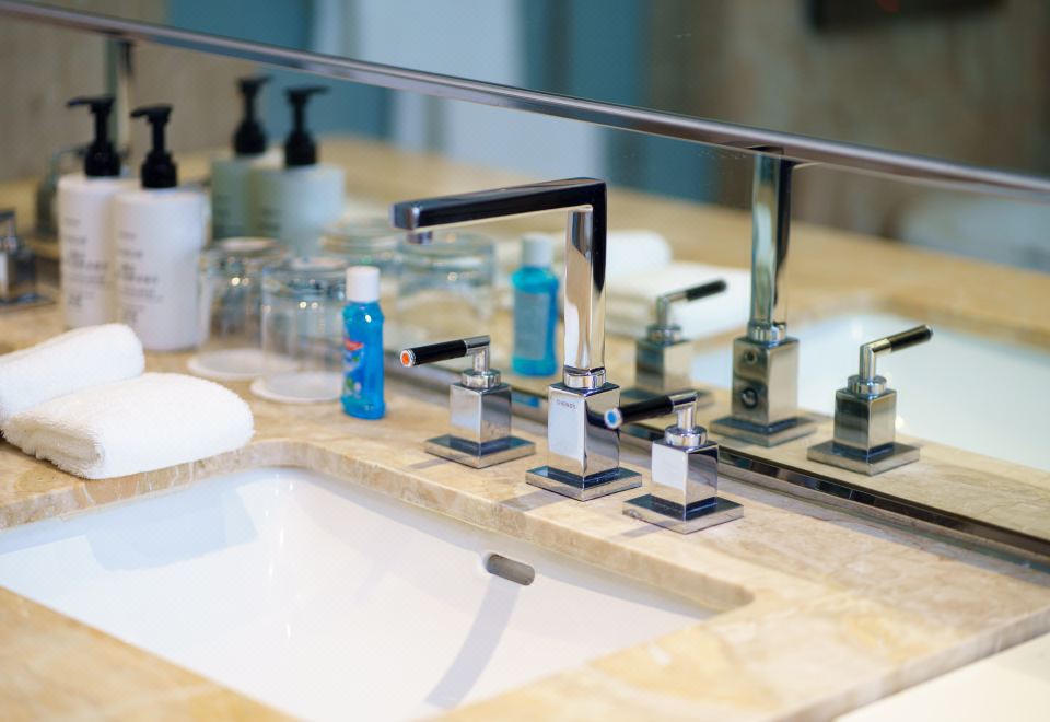 InterContinental Nanjing1 King Bed Classic City View