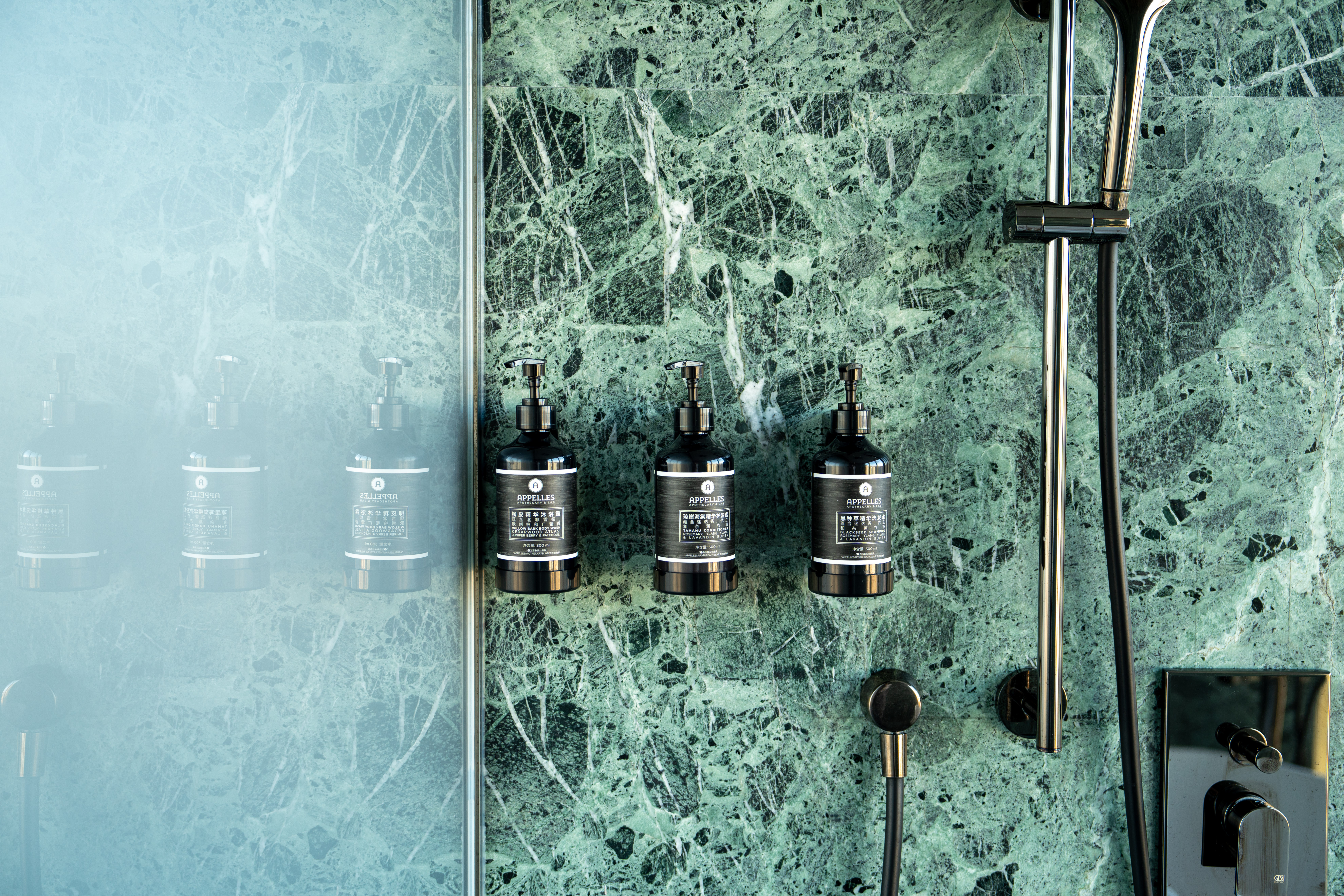 美高梅270度侧海景大床房