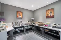 清沐精選飯店（鎮江丹徒南站寶龍廣場店）