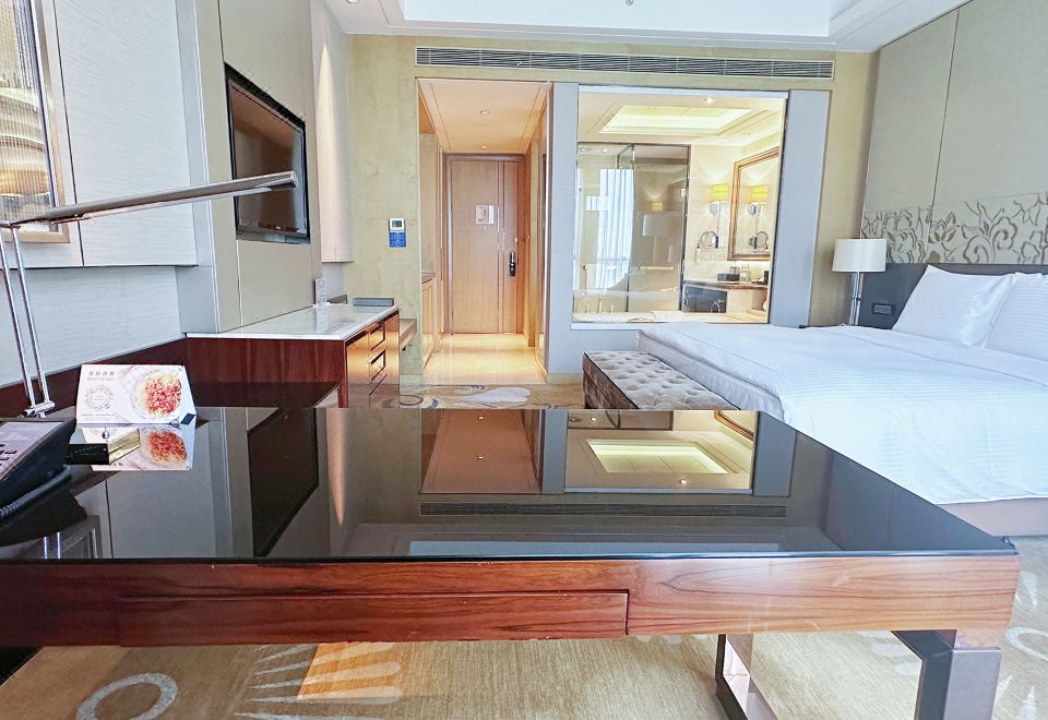 高級豪華大床房