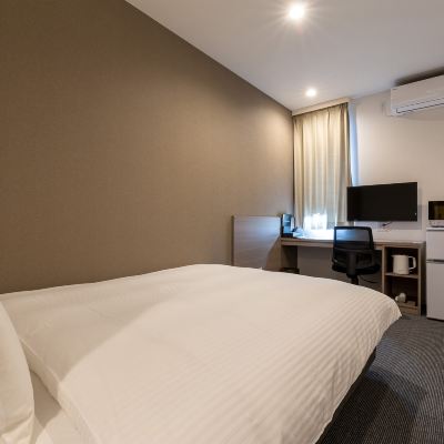 ダブルルーム、禁煙（23時以降はチェックイン不可） HOTEL R9 The Yard いなべ クーポン