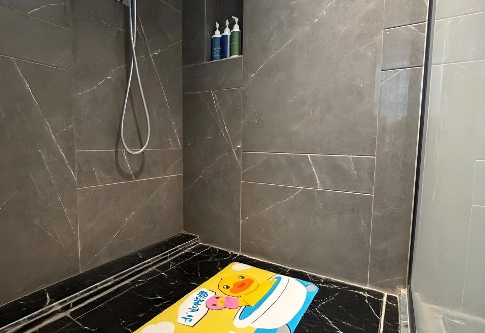 B.duck小黃鴨親子主題房