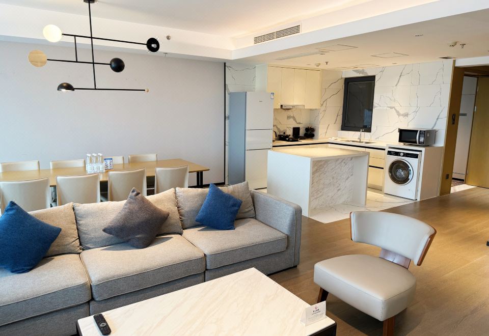 三臥書房江景套房|獨立三臥三衞+超大開放式廚房客廳