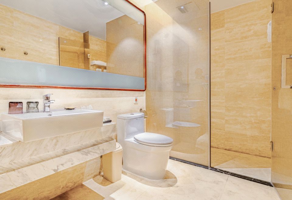 Shanshui Villa HotelRiver-View 4-Bedroom Detached Holiday Villa (Private Garden + Rooftop Terrace + Tea Room + Entertainment Room)