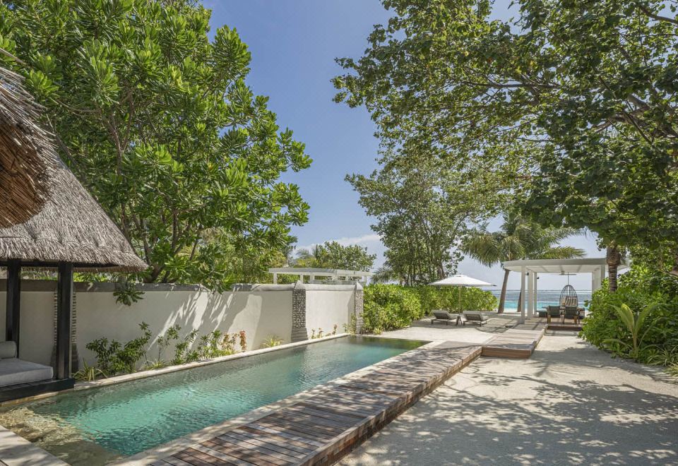 日暮家庭沙灘別墅帶泳池