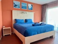 GrandBlue Resort & Beachclub