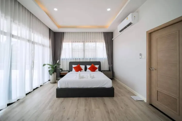 ห้องนอนใหญ่