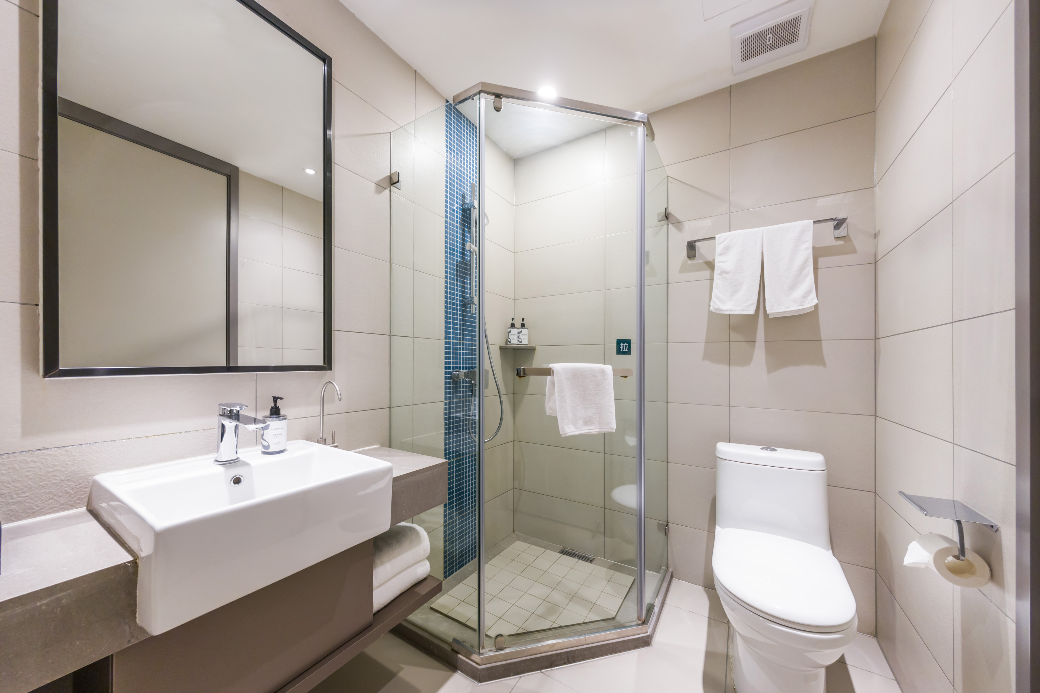 高级大床房（独立明窗+地暖开放）