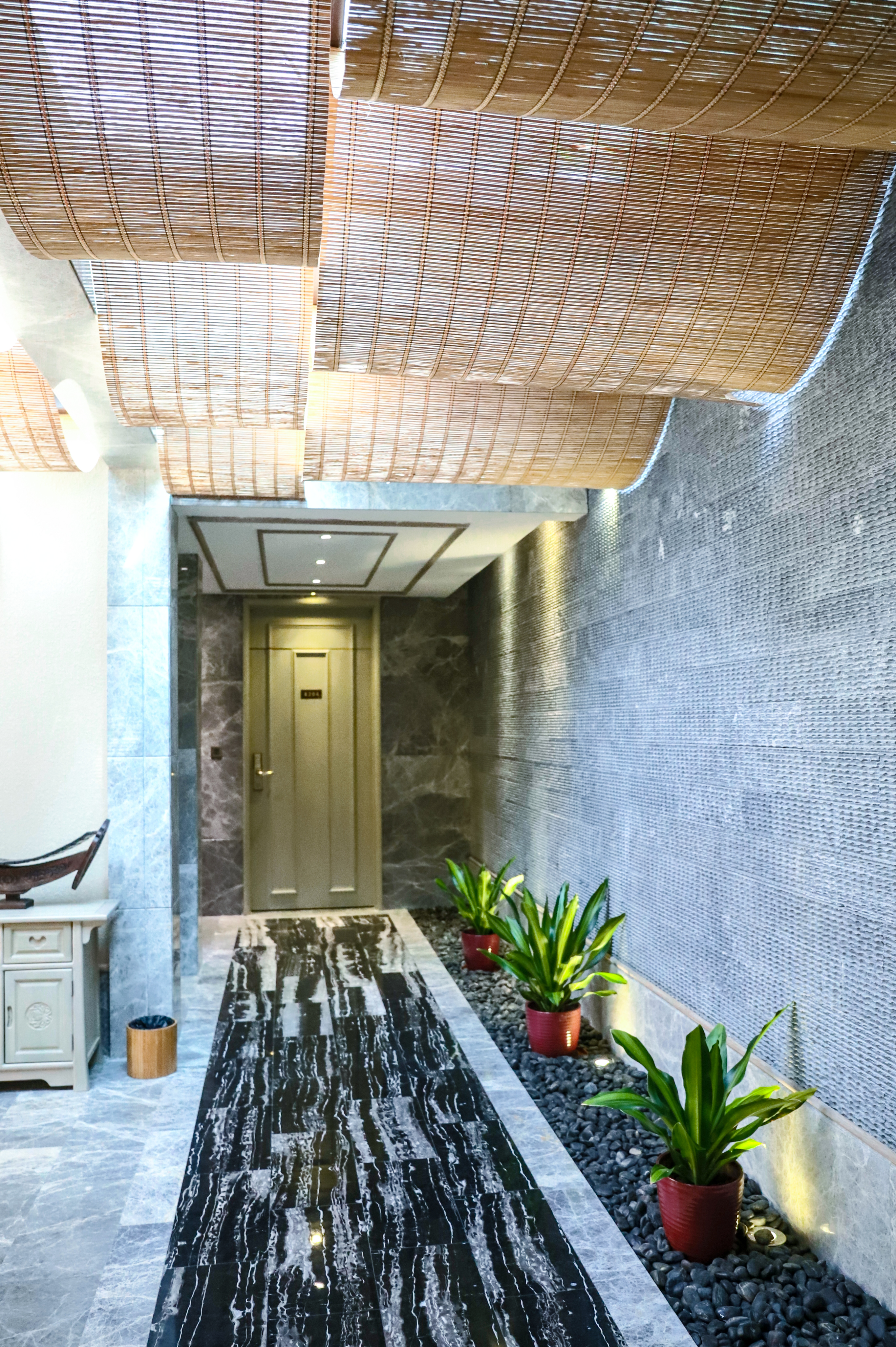 地派鸣泉居-四房两厅别墅-私家泡池-欢聚麻将桌