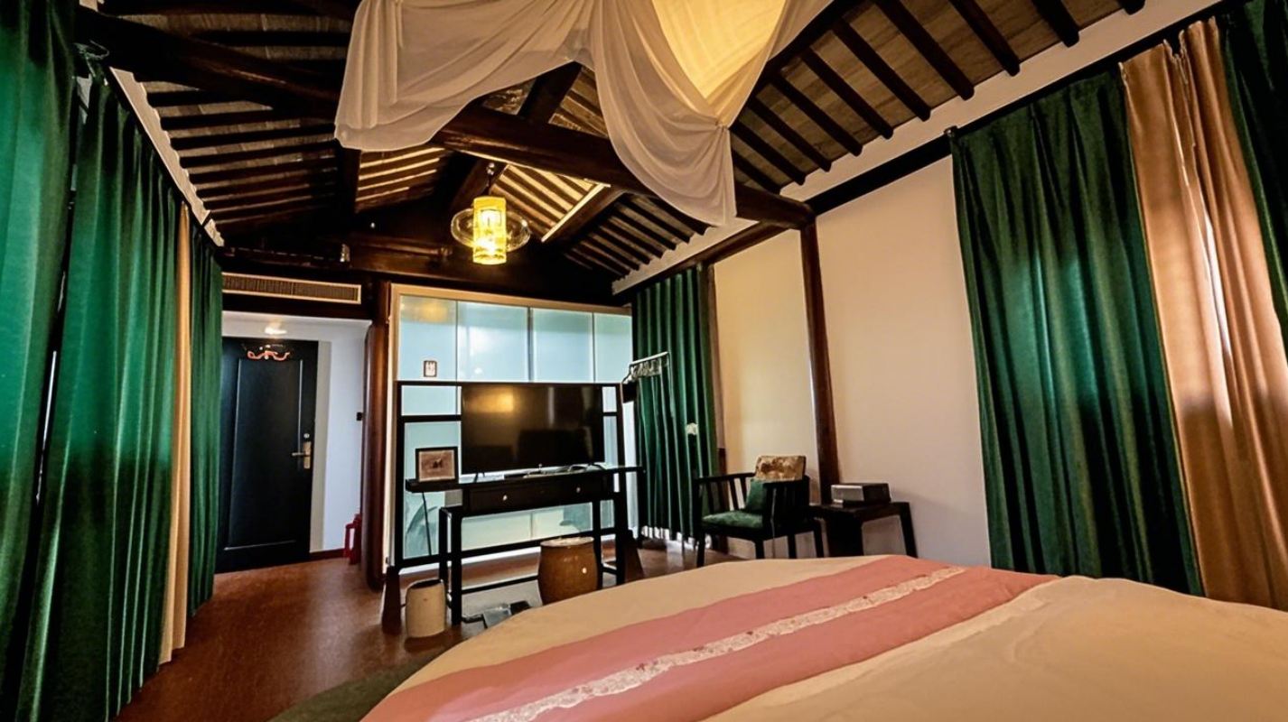 玩月居丨夢里江南丨情侶靜謐園床房