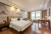 Palace Hotel (Chengdu Panda Base Tianfu International Animation City Store)
