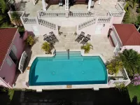 The Villas at Sunset Lane Hotel di 