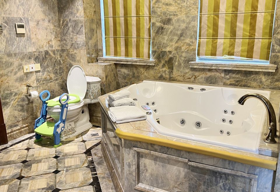 豪华亲子家庭套房