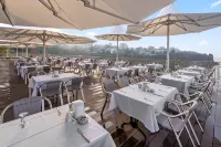 Falcon Hotel Hotel a 