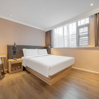 大床房（電視投屏） 漢庭飯店（廈門大學店）優惠