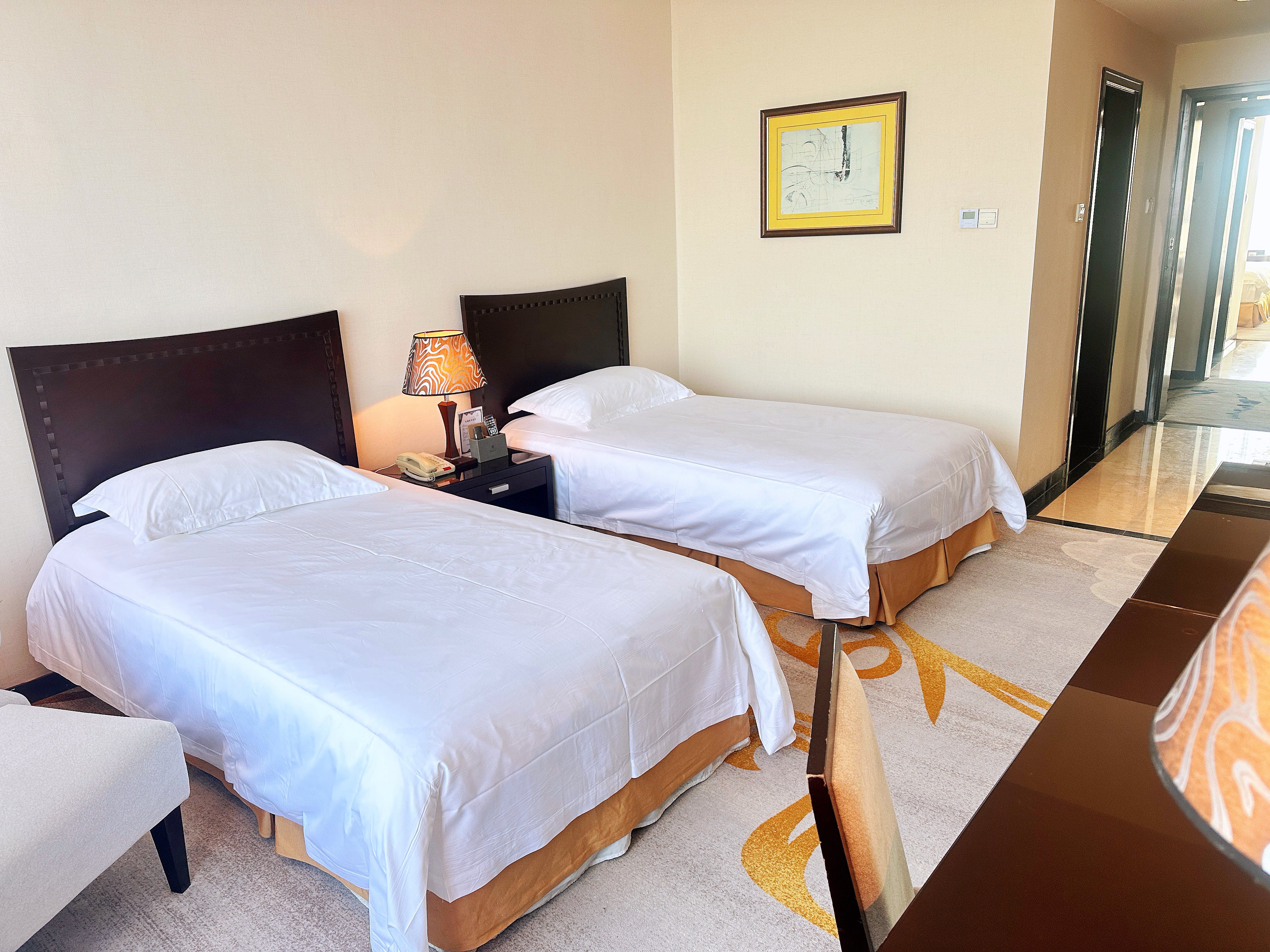 Venice Holiday HotelElegant double bed room