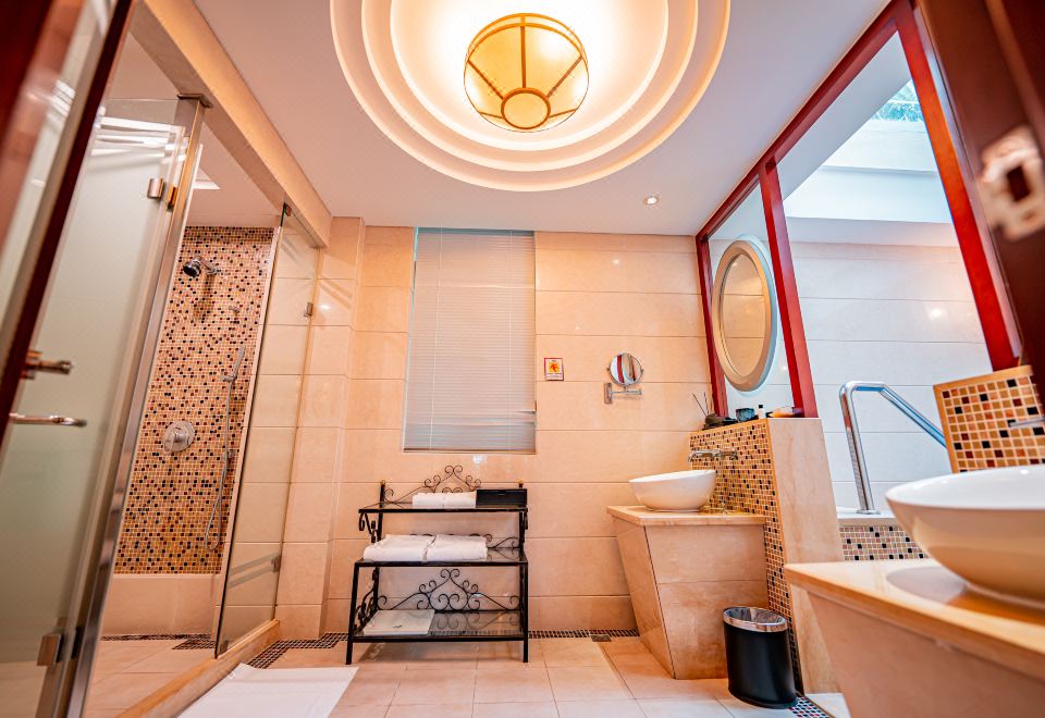 Dongguan Tangxia Goodview Hot Spring HotelDuplex Family Friendly Suite - Near Pool