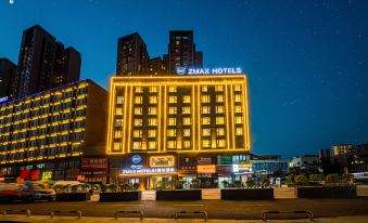 ZMAX Hotel